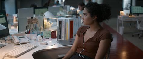 The Consultant (S01E05): Sick Summary .